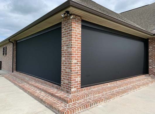 MagnaTrack Motorized Screens